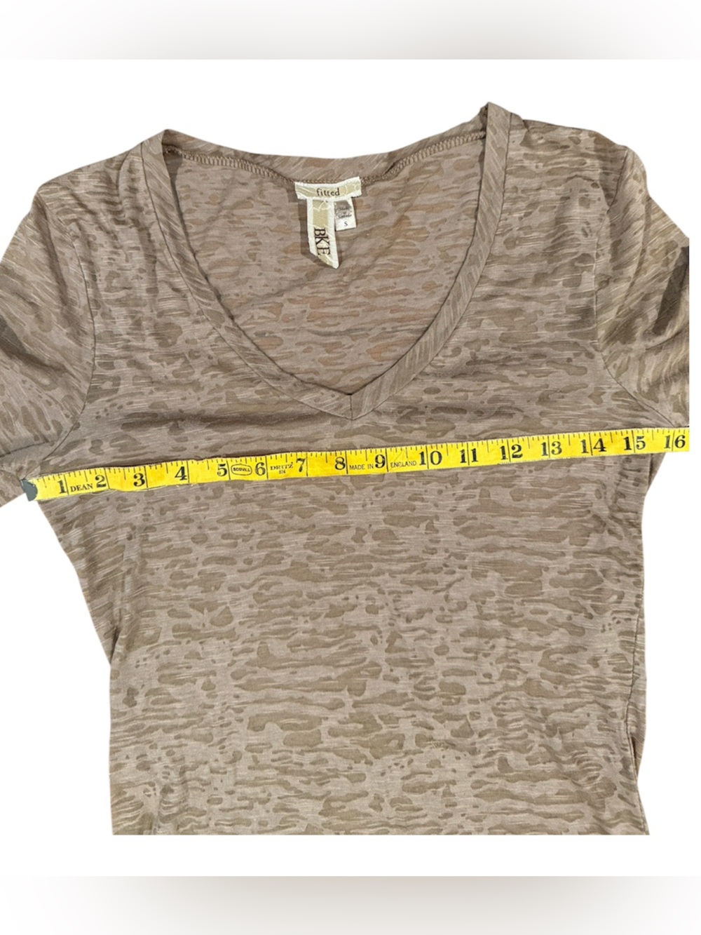 BKE Tan Burnout V-Neck Top with Striped Sleeve Accents - Picture 6 of 9